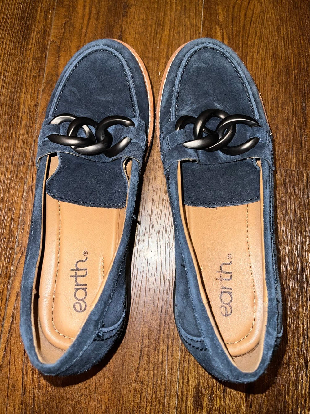 Earth Navy Blue Suede Zalor Chain Detail Lug Sole Slip On Loafers Women’s Size 8 - Picture 5 of 13